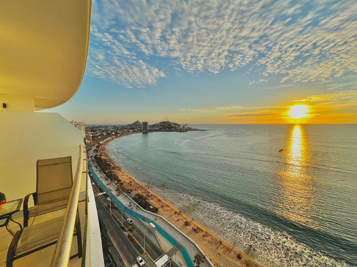 Sunset View Malecon 1401 Vista Panoramica Al Mar Apartment Mazatlan Exterior photo
